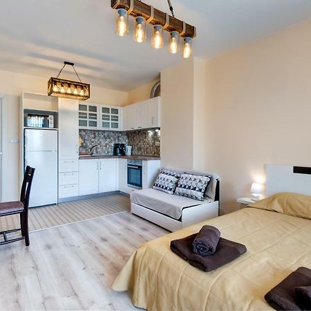 Studio Zia 3- Great Place In Lazur Apartment Burgas Exterior photo