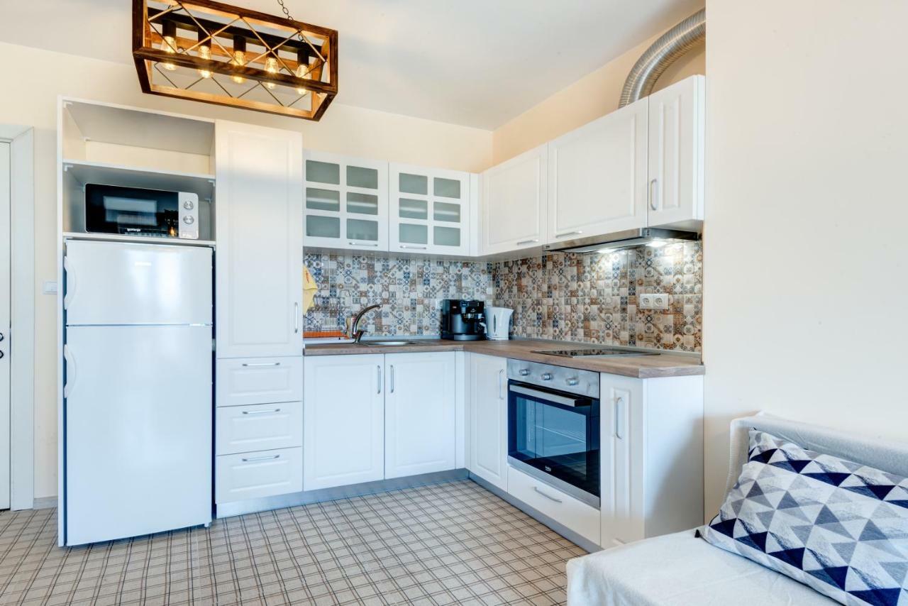 Studio Zia 3- Great Place In Lazur Apartment Burgas Exterior photo